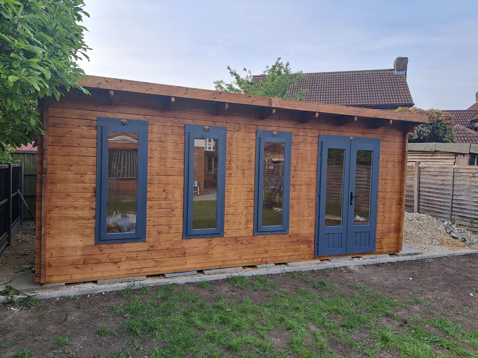 wooden cabin